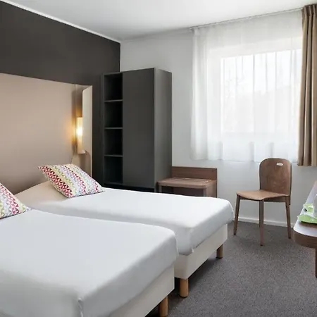 Campanile Katowice Hotel Exterior photo